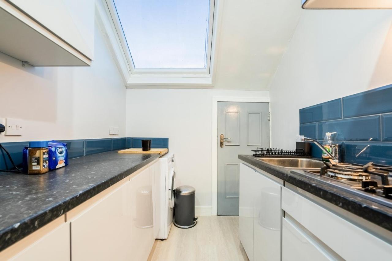 Deluxe 2-Bedroom Flat With Free Parking Birmingham Extérieur photo